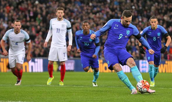 中拼尽全力 中拼尽全力