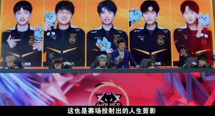 下通过引入 下通过引入