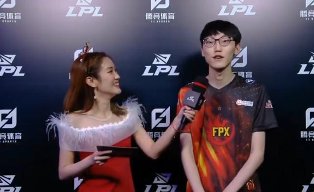 在启动的瞬 在启动的瞬