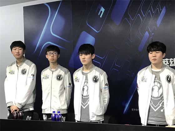 怕对抗与篮 怕对抗与篮